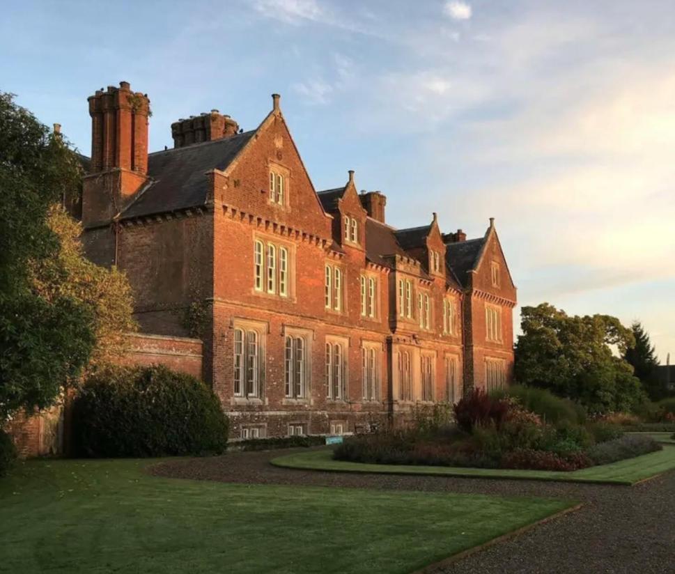 The Mill At Wells House & Gardens Wexford Exterior foto